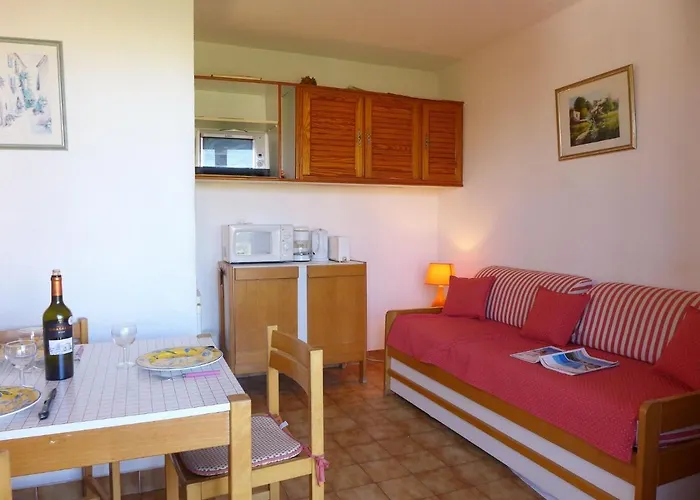 Maxime Les Plages By Interhome